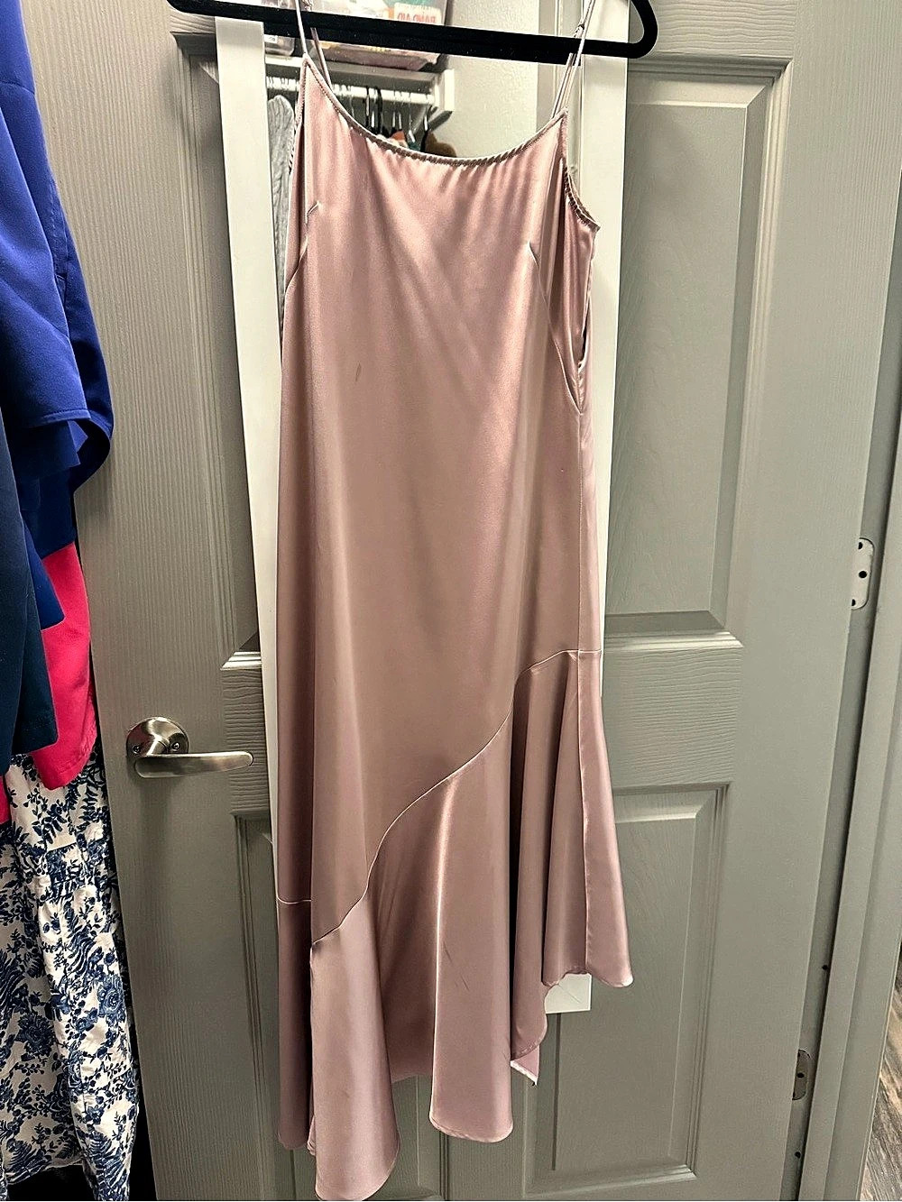 Club Monaco Satin Slip Maxi Dress in Pink Size 2 Like New